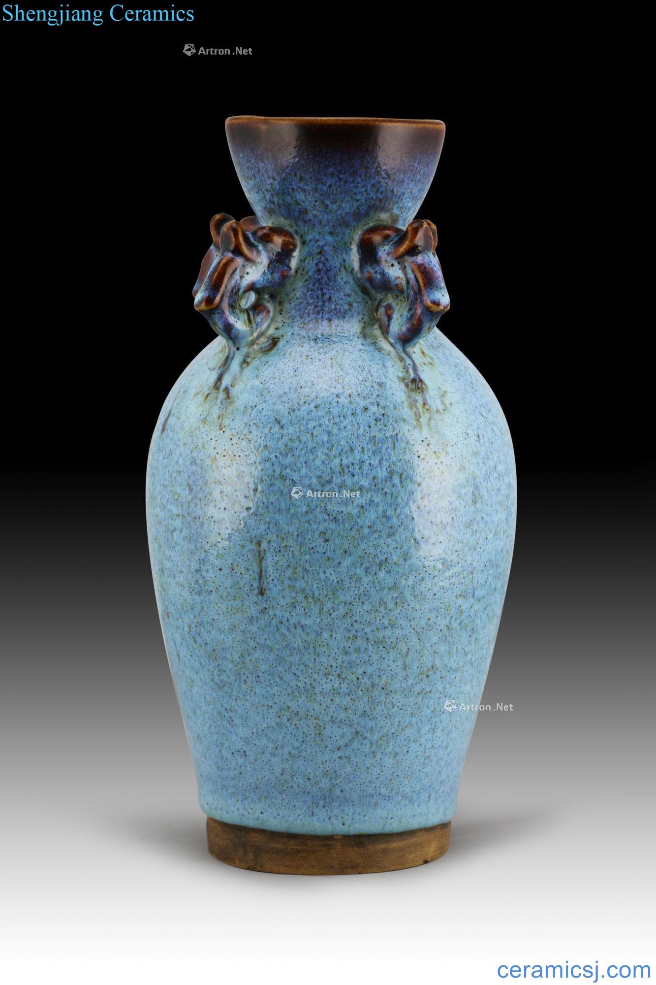 jin Shamrock glaze vase with a four dragons masterpieces