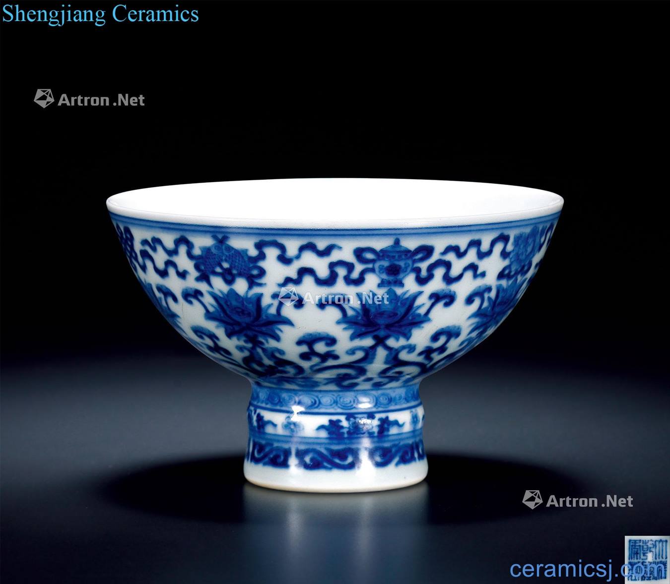qing Blue and white sweet grain footed bowl
