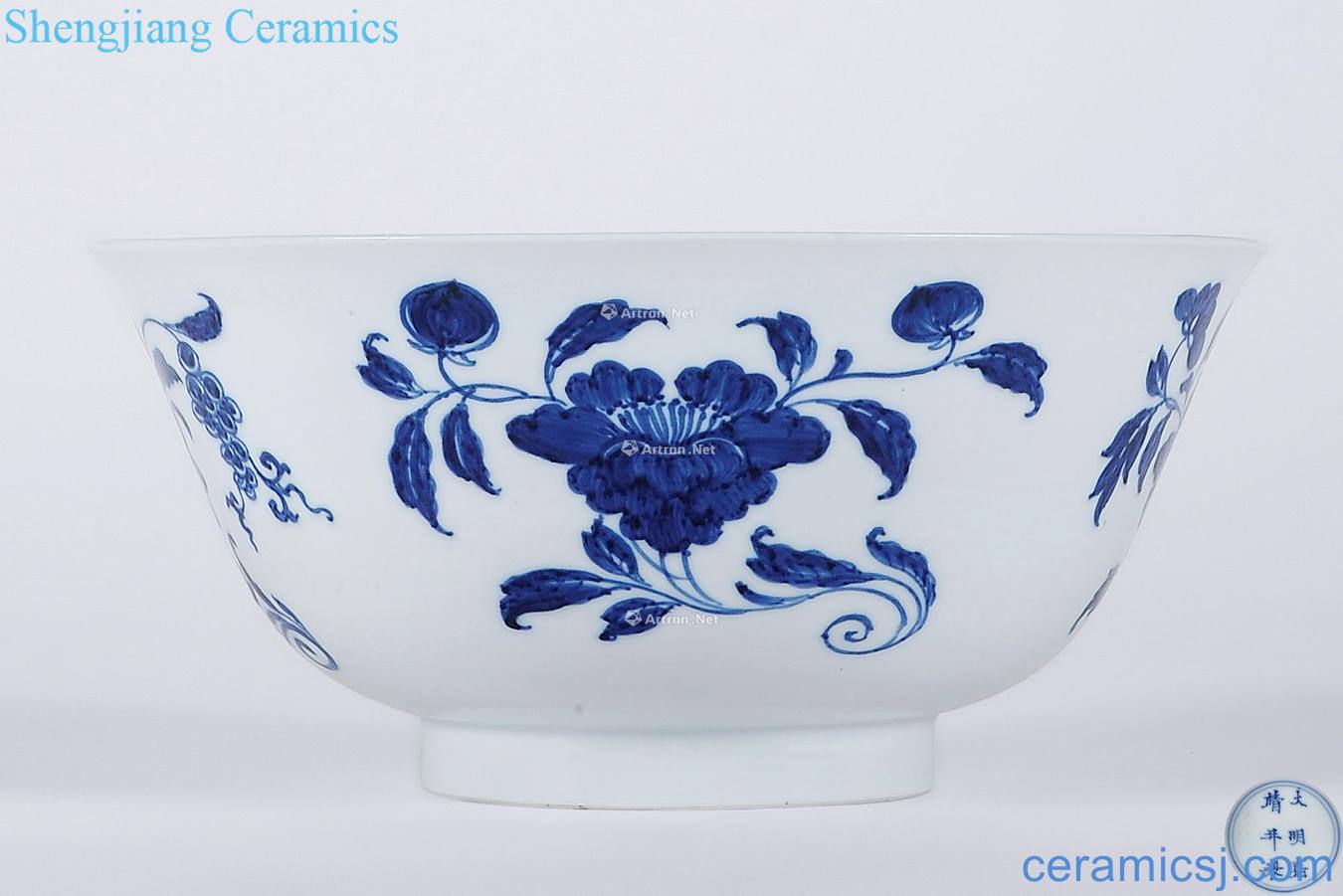 The qing emperor kangxi Blue and white ruffled branch flowers and grain big bowl