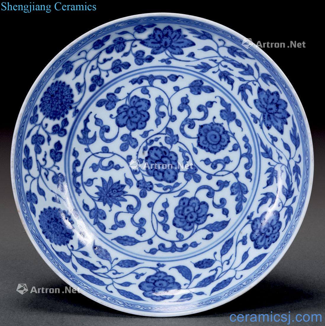 Qing qianlong Blue and white flower small dish