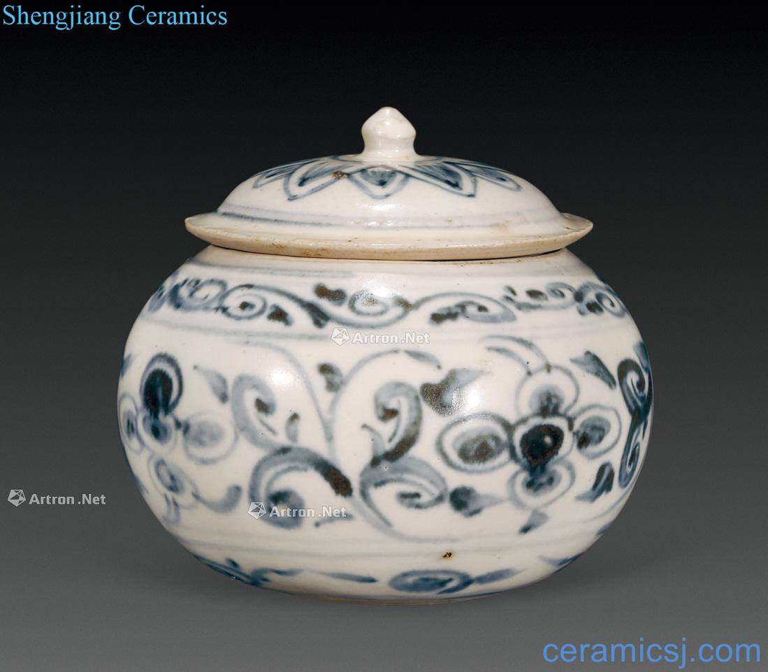 Blue and white flowers lines cover tank in early Ming dynasty