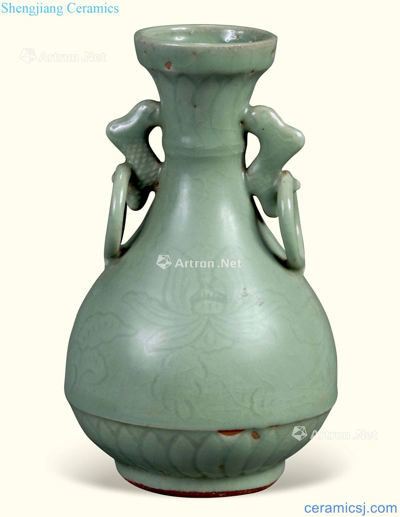 Ming Longquan glaze double ears