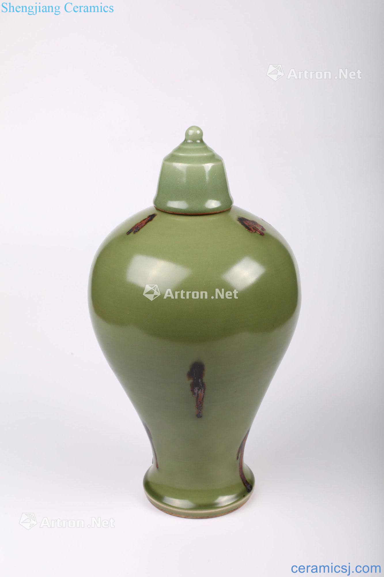 The yuan dynasty Longquan celadon plum green point brown color bottle