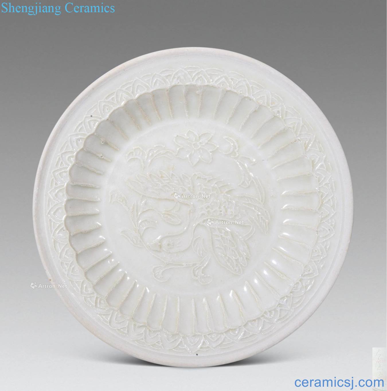 Ming or earlier White porcelain printing plate