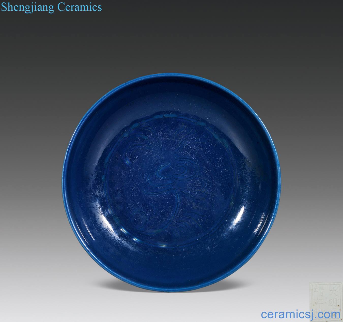 Ming jiajing Dark blue glaze carving ganoderma lucidum grain market