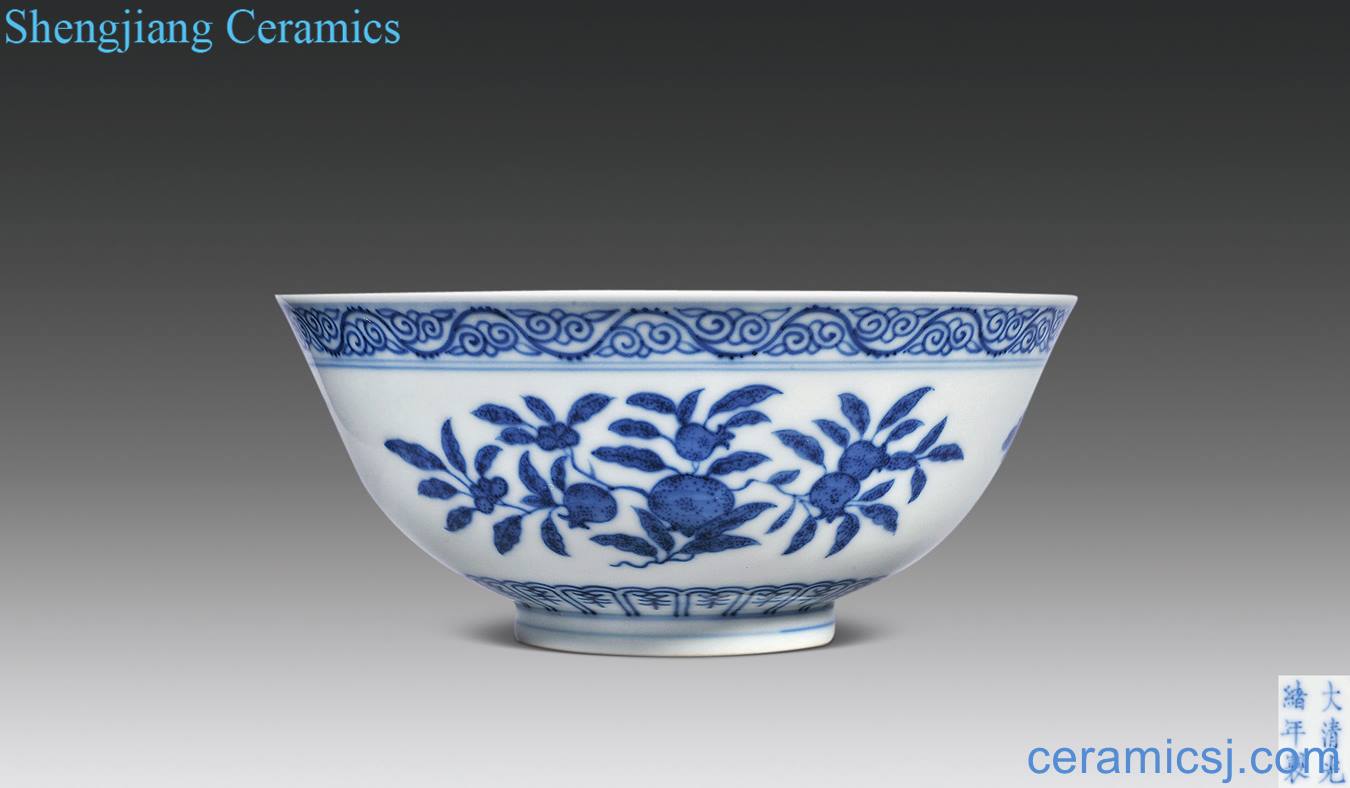 Qing guangxu Blue and white sanduo grain big bowl