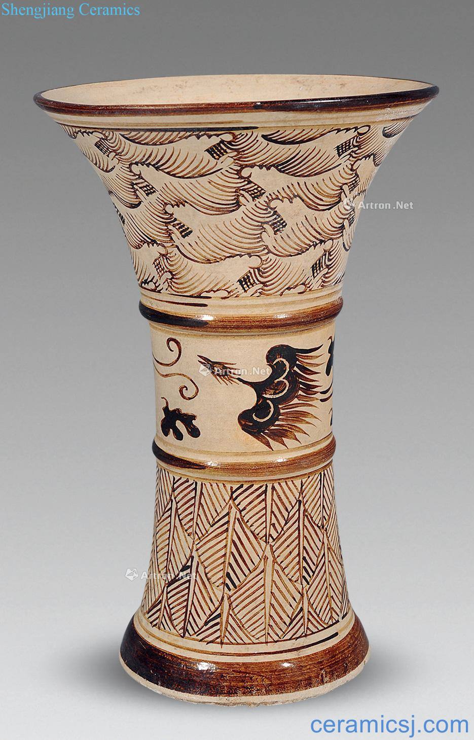 Ming or earlier Magnetic state kiln YunFeng grain vase with flowers
