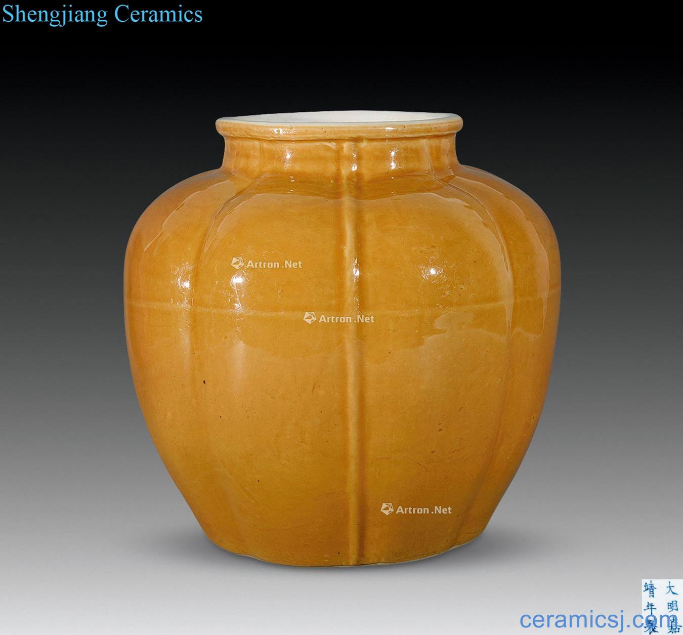 Ming jiajing cream-colored glaze melon leng cans