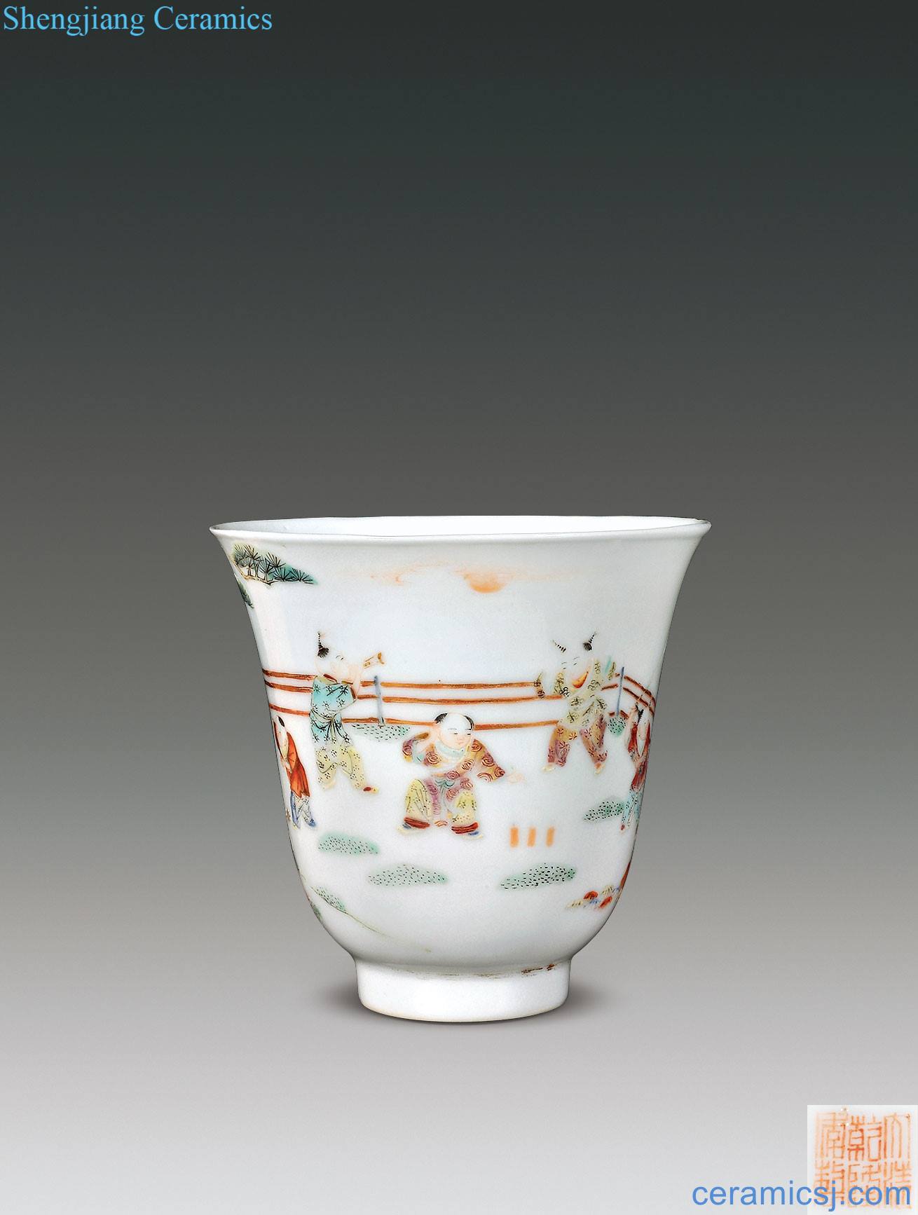 In late qing pastel abital make spring figure bell cup