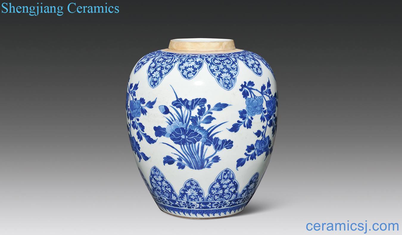 qing Blue and white ruffled branch flowers grain tank