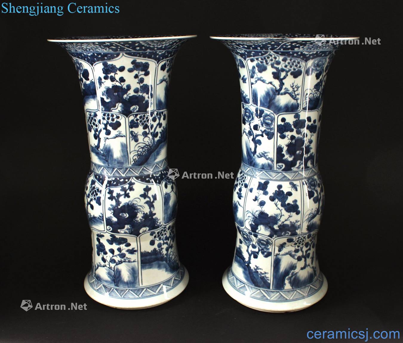 The qing emperor kangxi porcelain medallion grain flower vase with flowers (a)