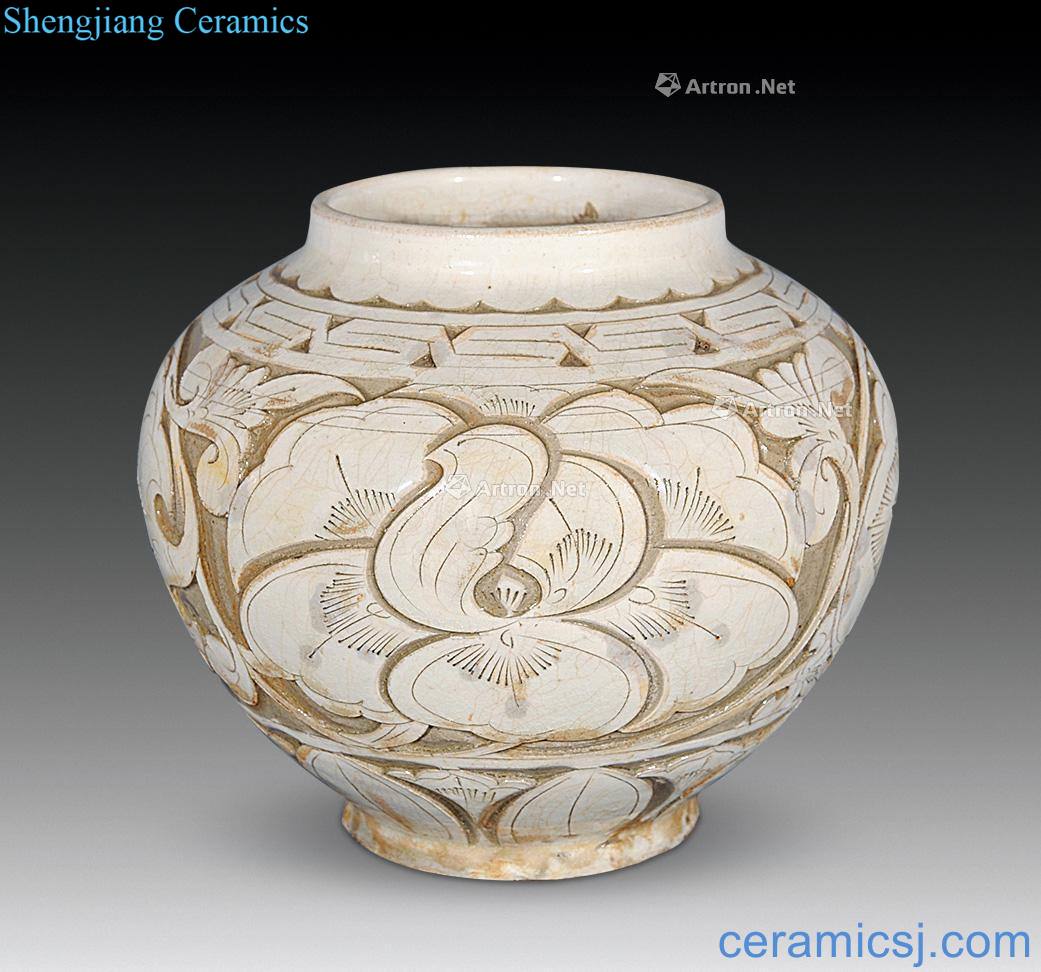 Ming or earlier Cizhou carved flower peony grains cans