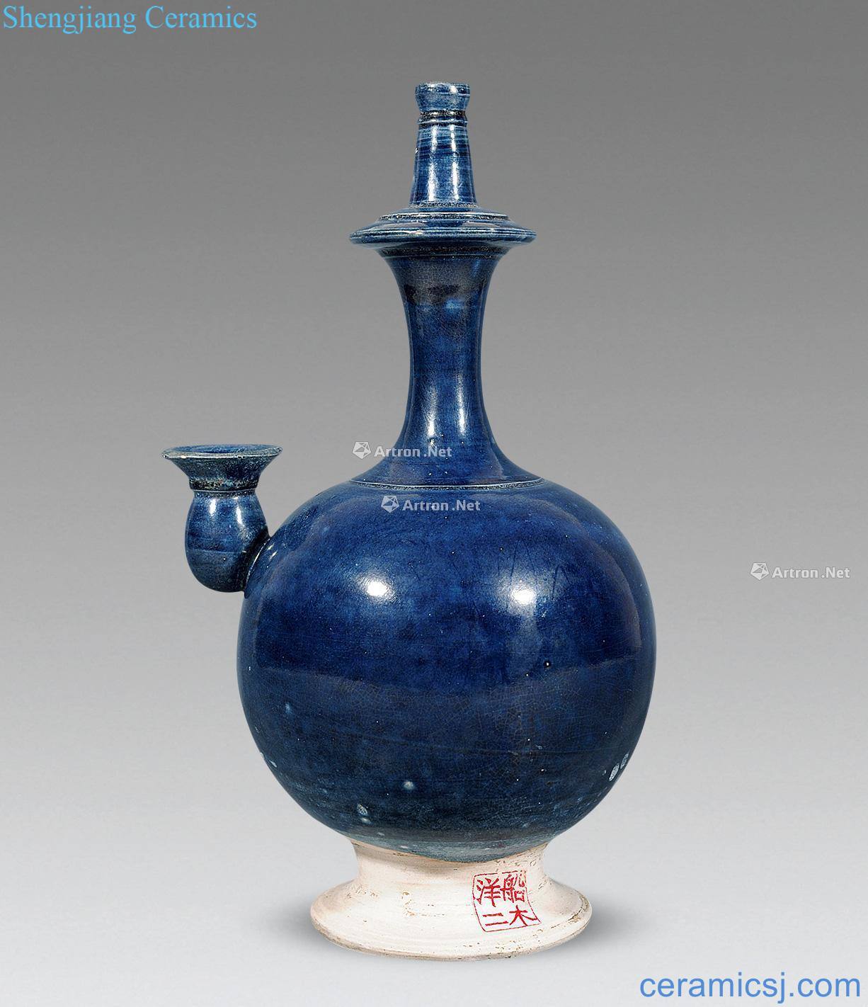 Ming or earlier Blue glaze the hold