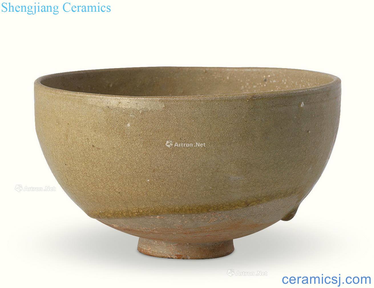 Ming HongZhou green glazed bowl