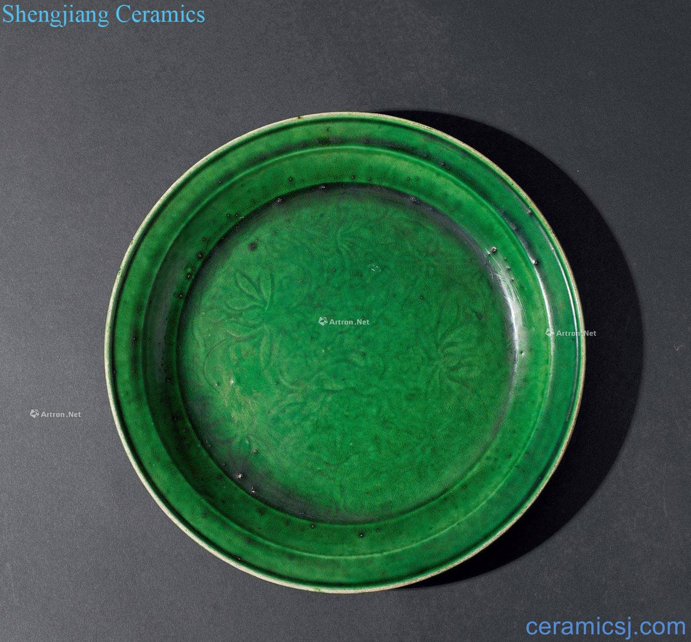 Ming before Lu wen kiln green glaze day fold along the plate