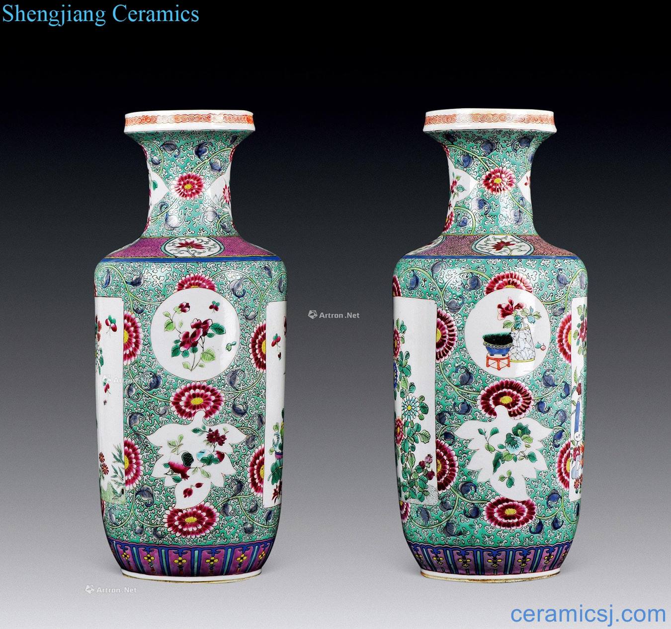 Famille rose medallion in the qing dynasty antique wooden stick bottle (a)