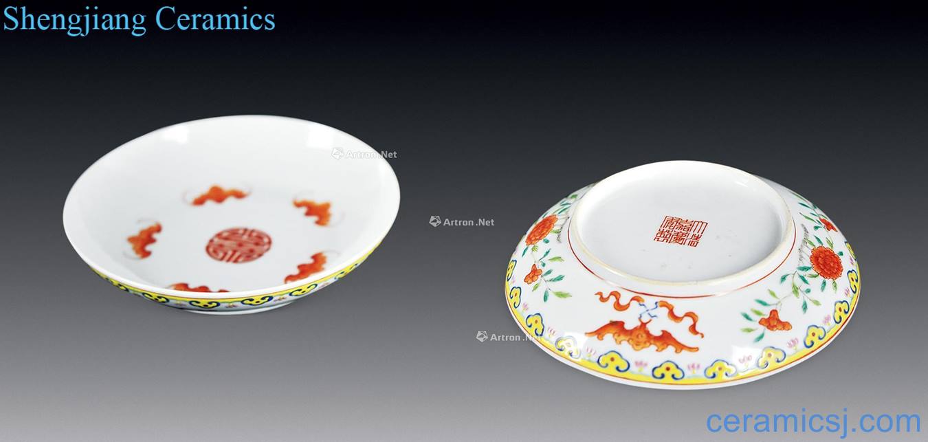Pastel flowers in the qing dynasty plate (a)