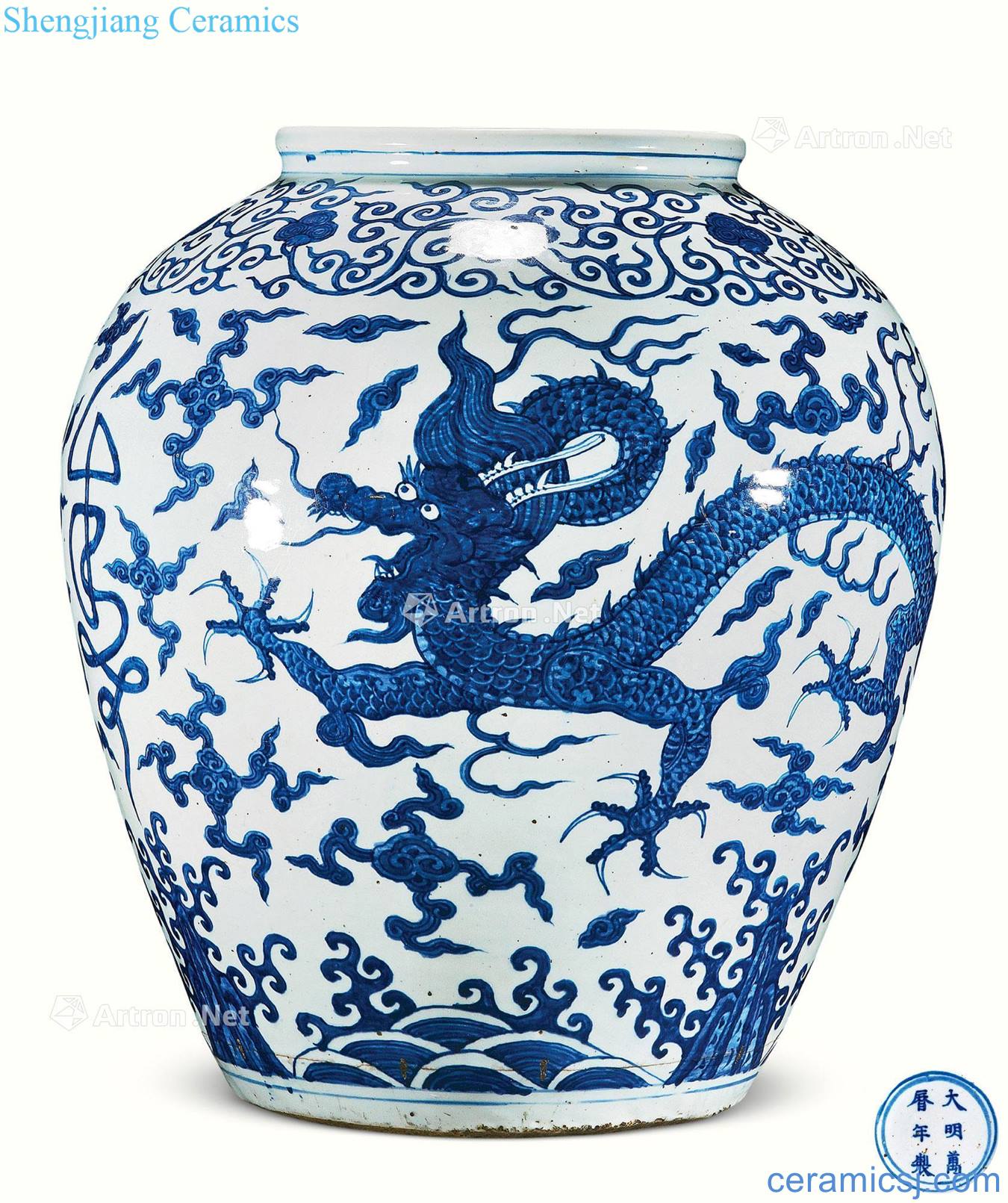 Ming wanli Blue and white YunLongWen big cans