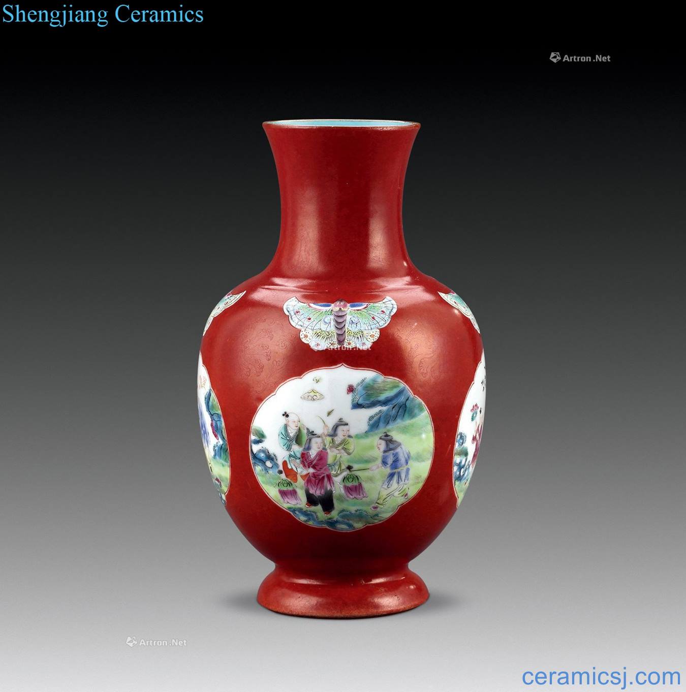 Qing qianlong alum medallion red enamel baby bottles