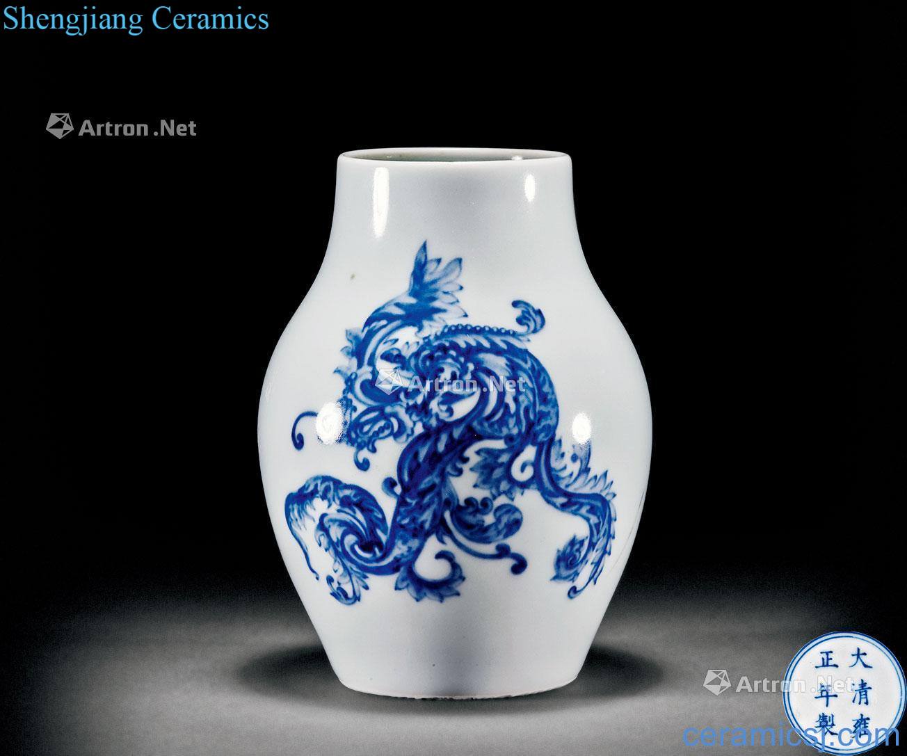 Qing dynasty blue and white dragon grain olives