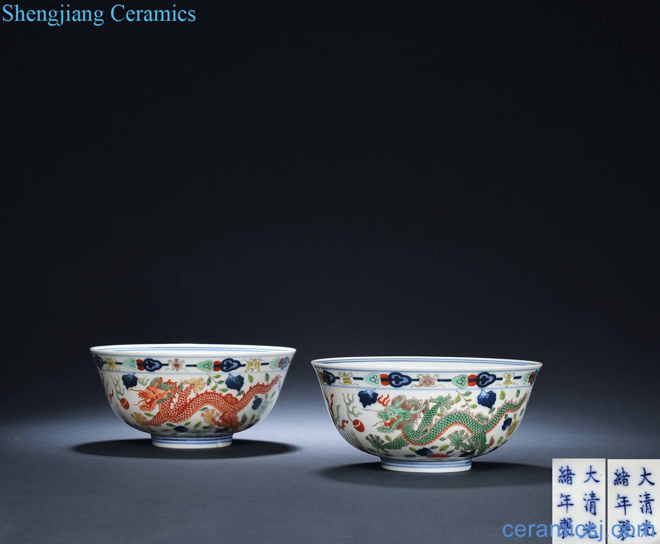 Qing guangxu Colorful longfeng green-splashed bowls (a)