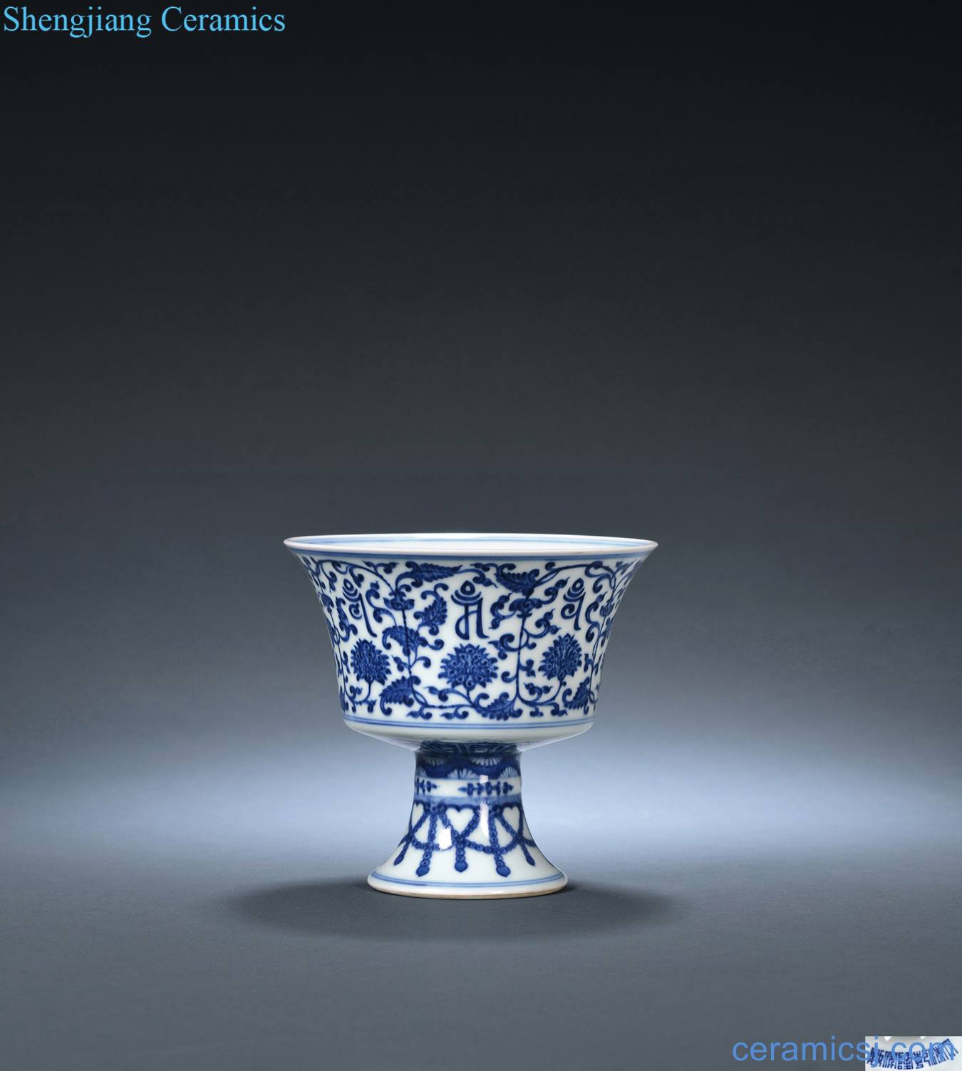 Qing qianlong Blue and white lotus flower a Sanskrit footed cup