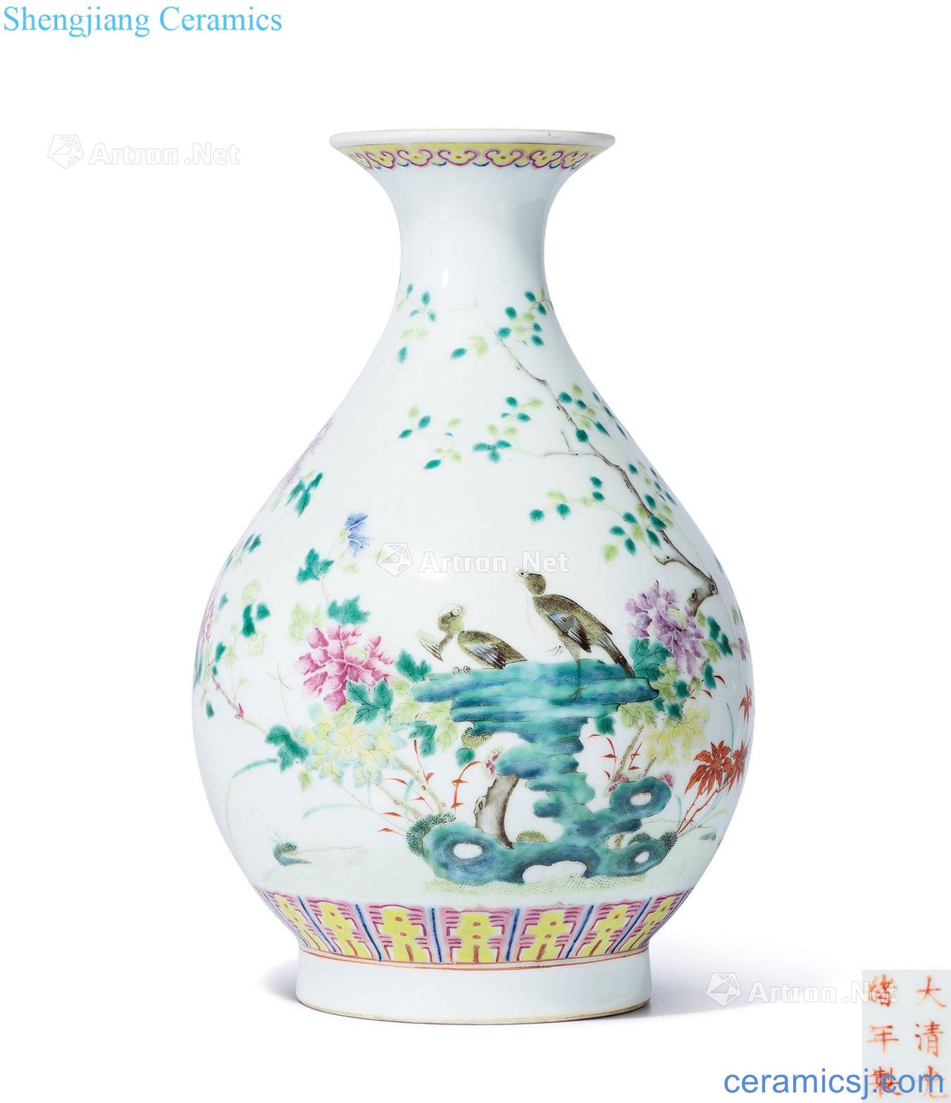 The powder enamel reign of qing emperor guangxu grain okho spring bottle