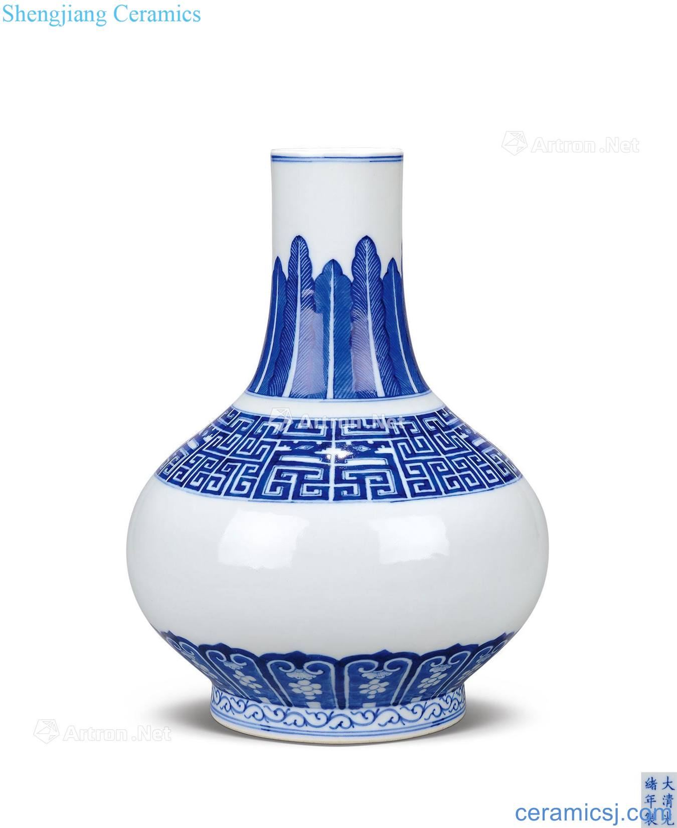Qing guangxu Blue and white dragon grain water bottles