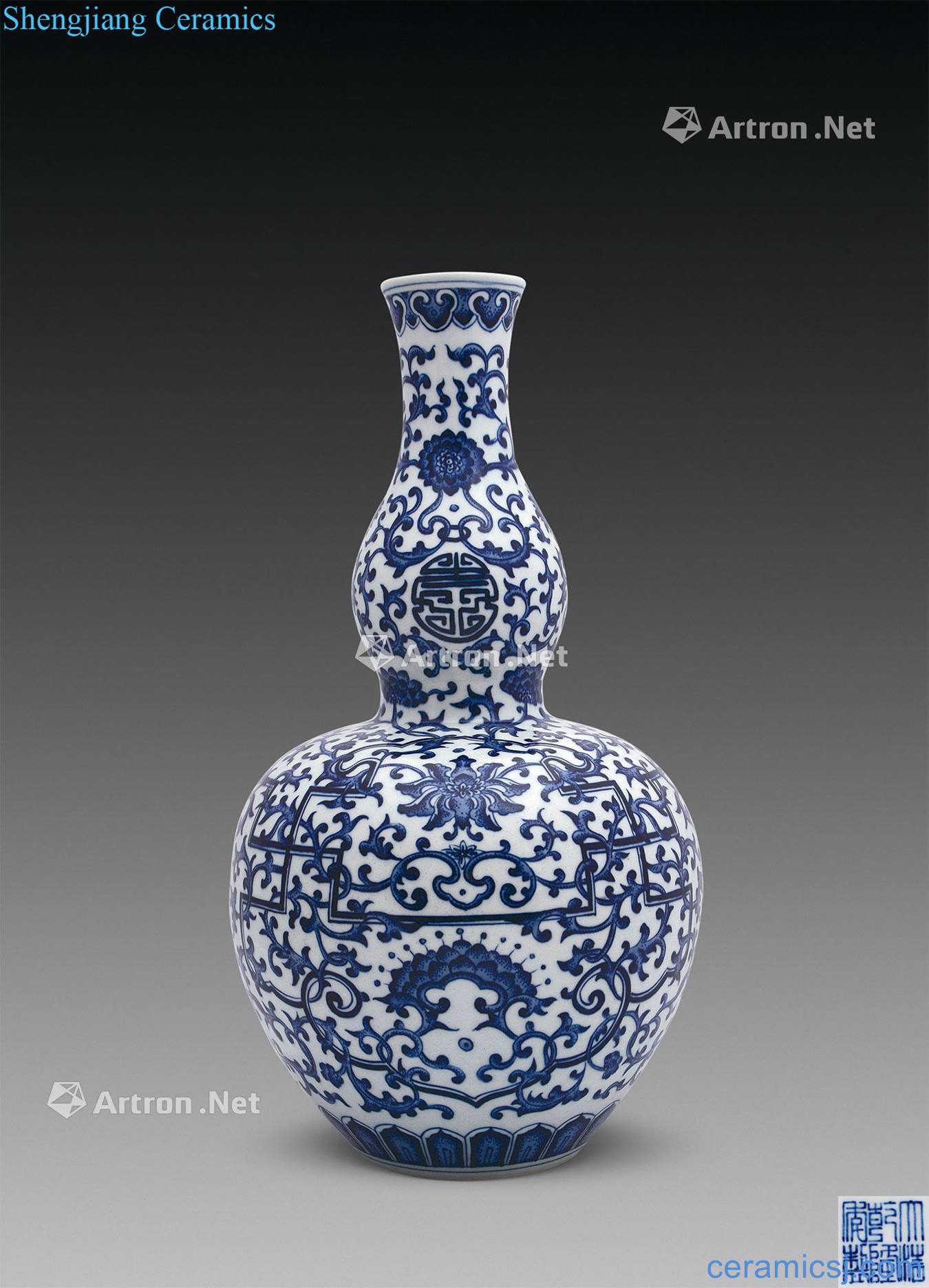 Qing qianlong Blue and white flower grain bottle gourd
