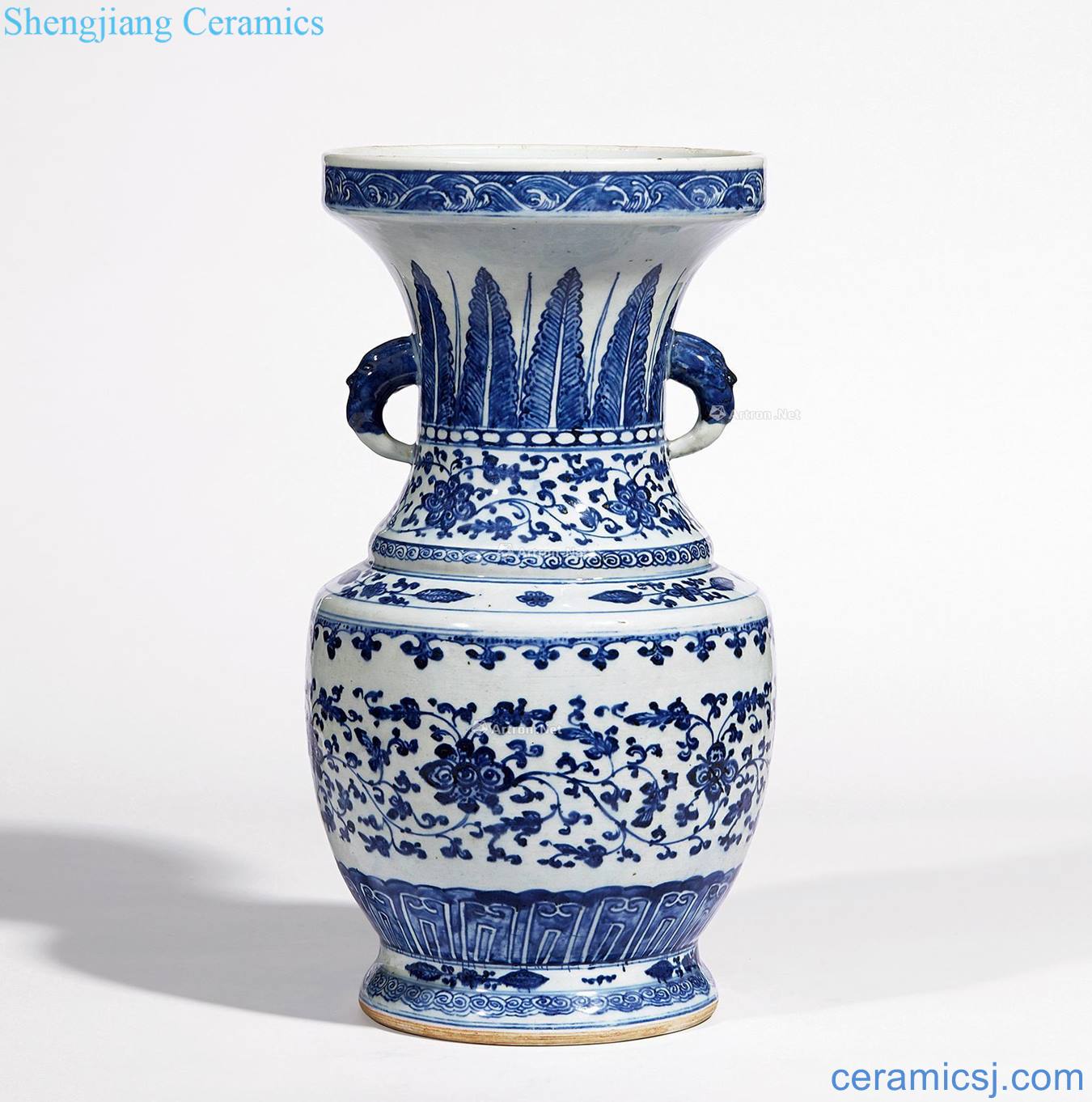 qing Blue and white flowers ears dish buccal bottle wrapped branches