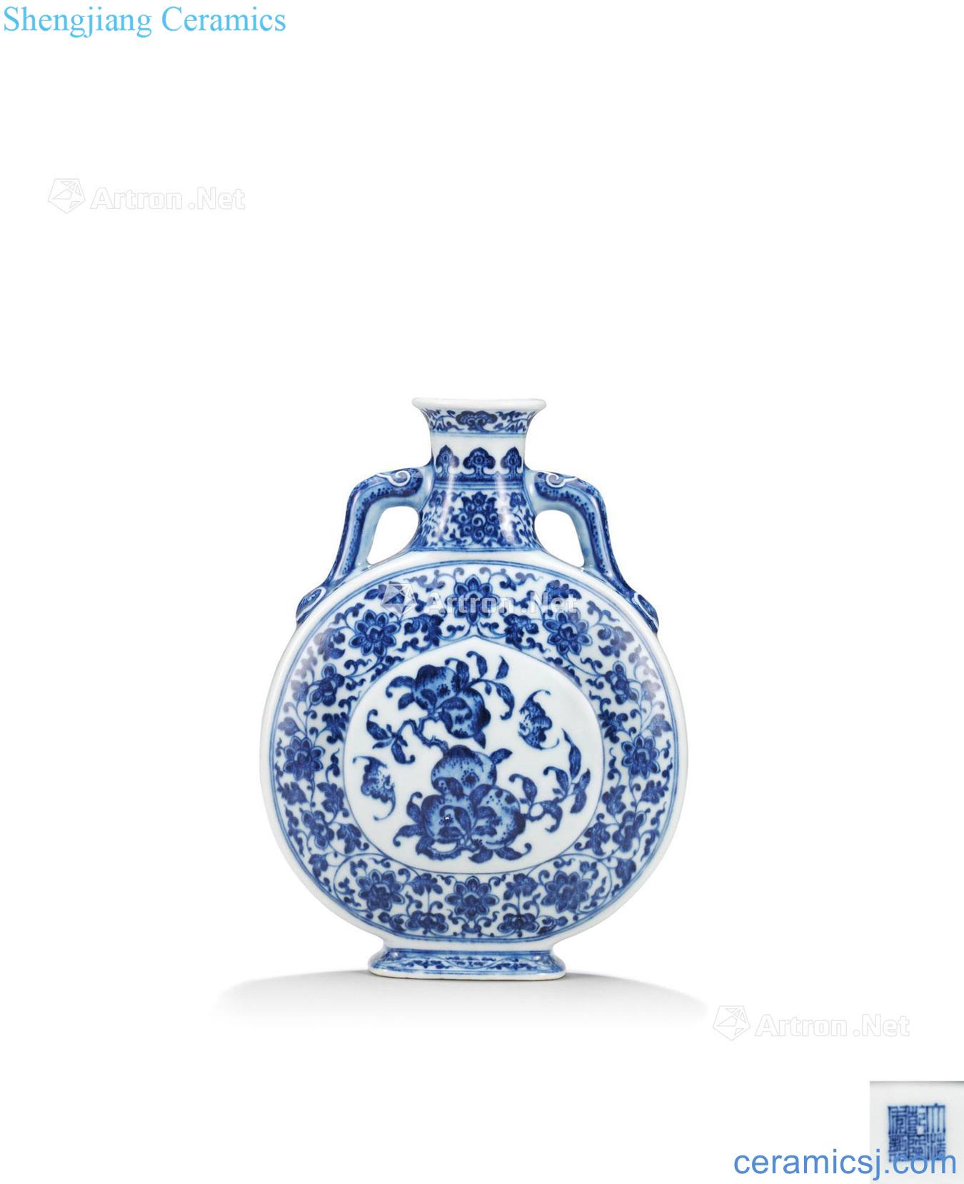 Qing qianlong Blue and white flowers live long and proper ruyi ear flat pot