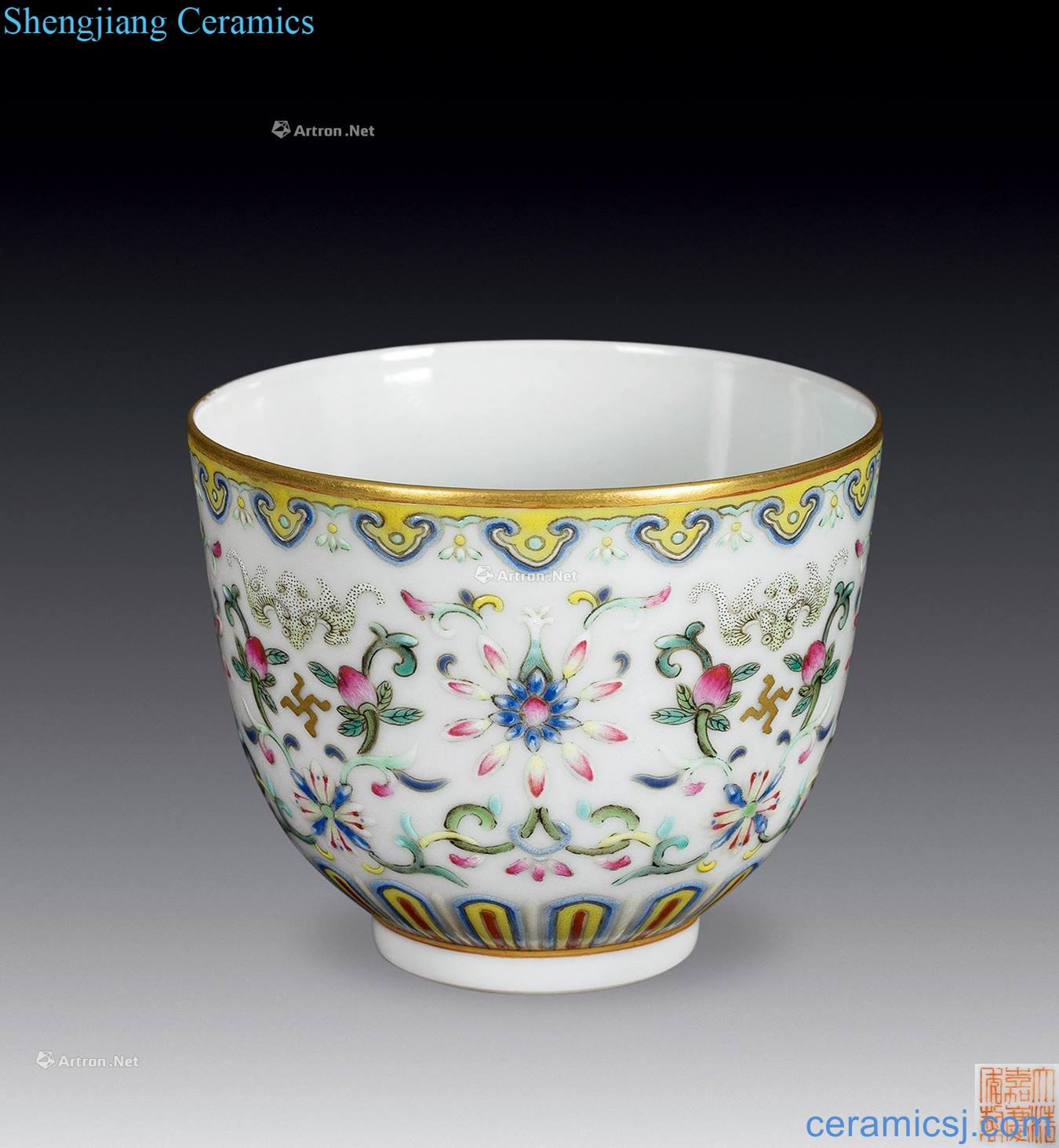 Qing jiaqing colour flower grain powder enamel cup
