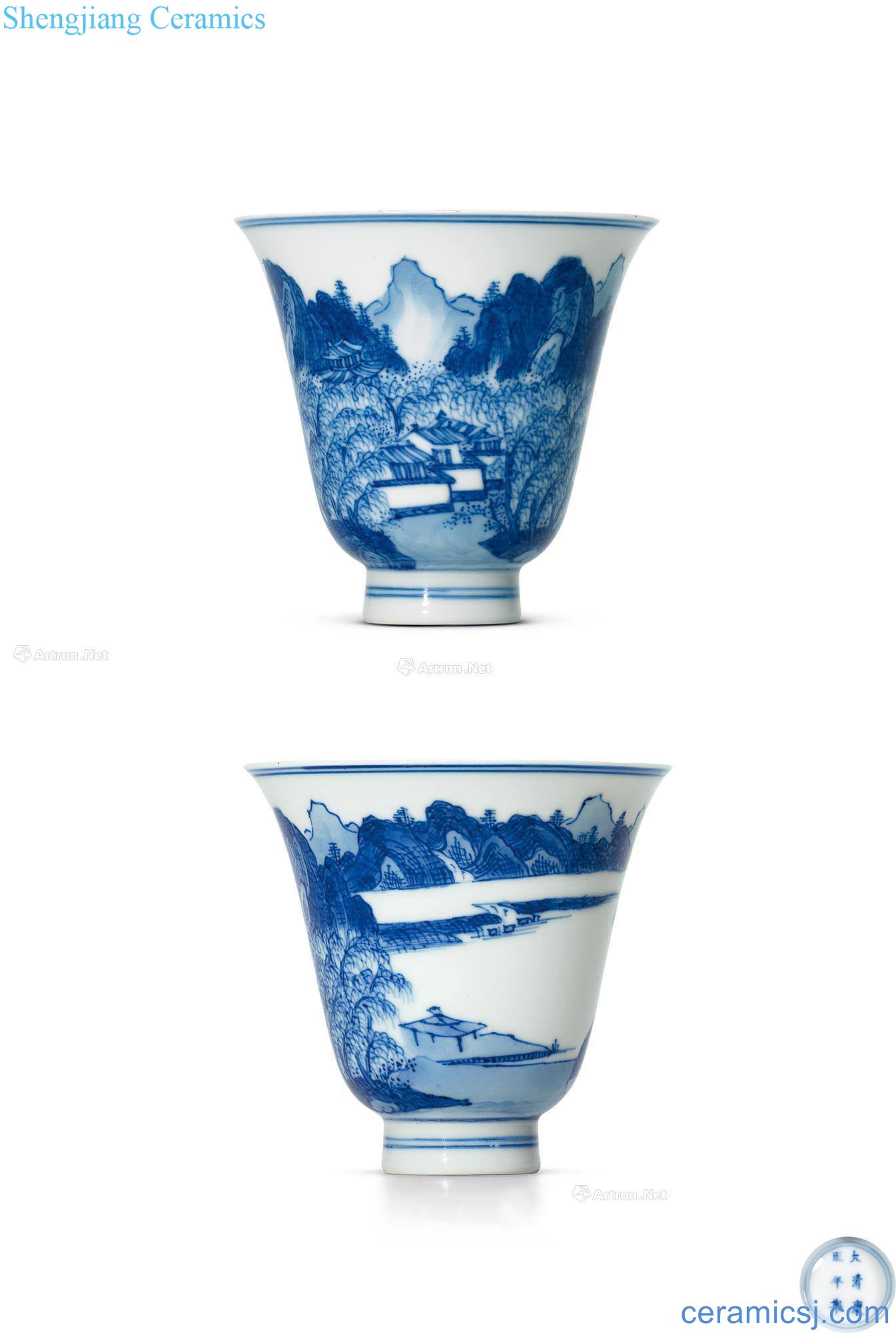 The qing emperor kangxi Blue and white landscape figure bell cup