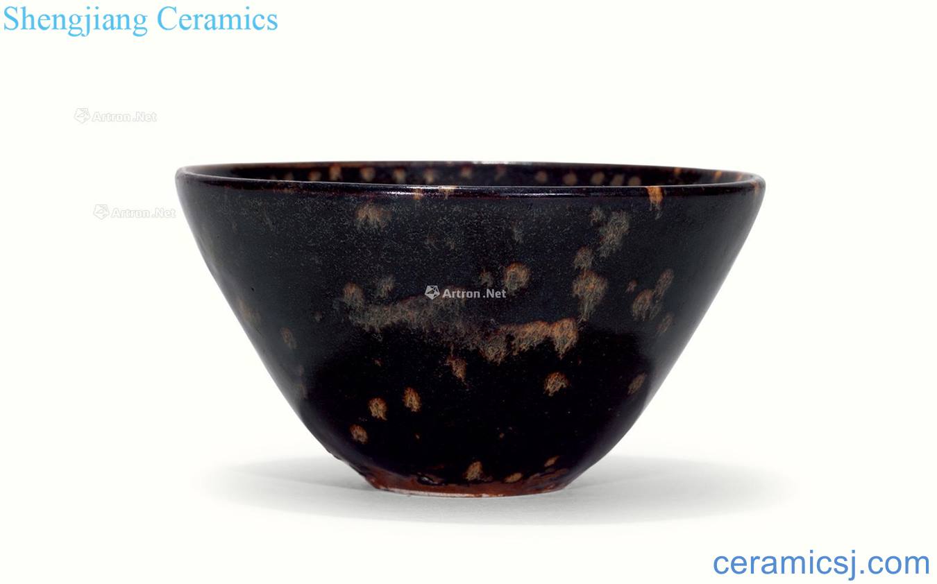 The southern song dynasty jizhou kiln The black glaze deerskin bowl