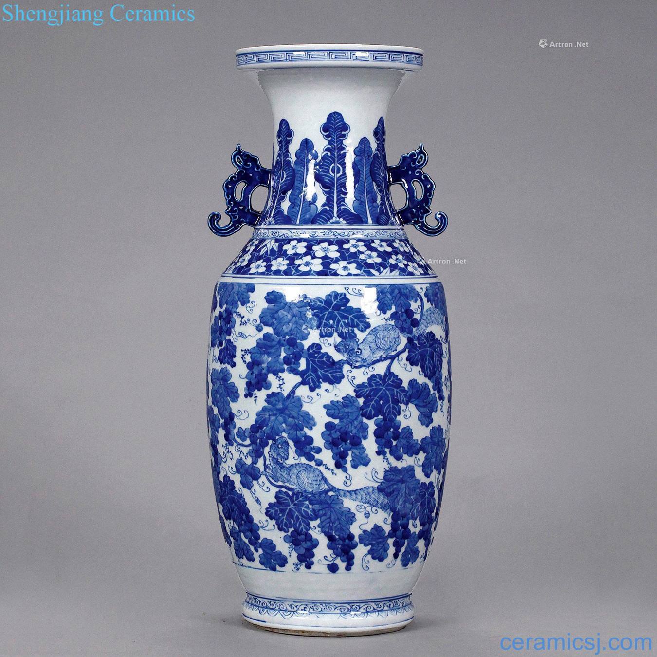 Qing dynasty blue and white grape bottle squirrel