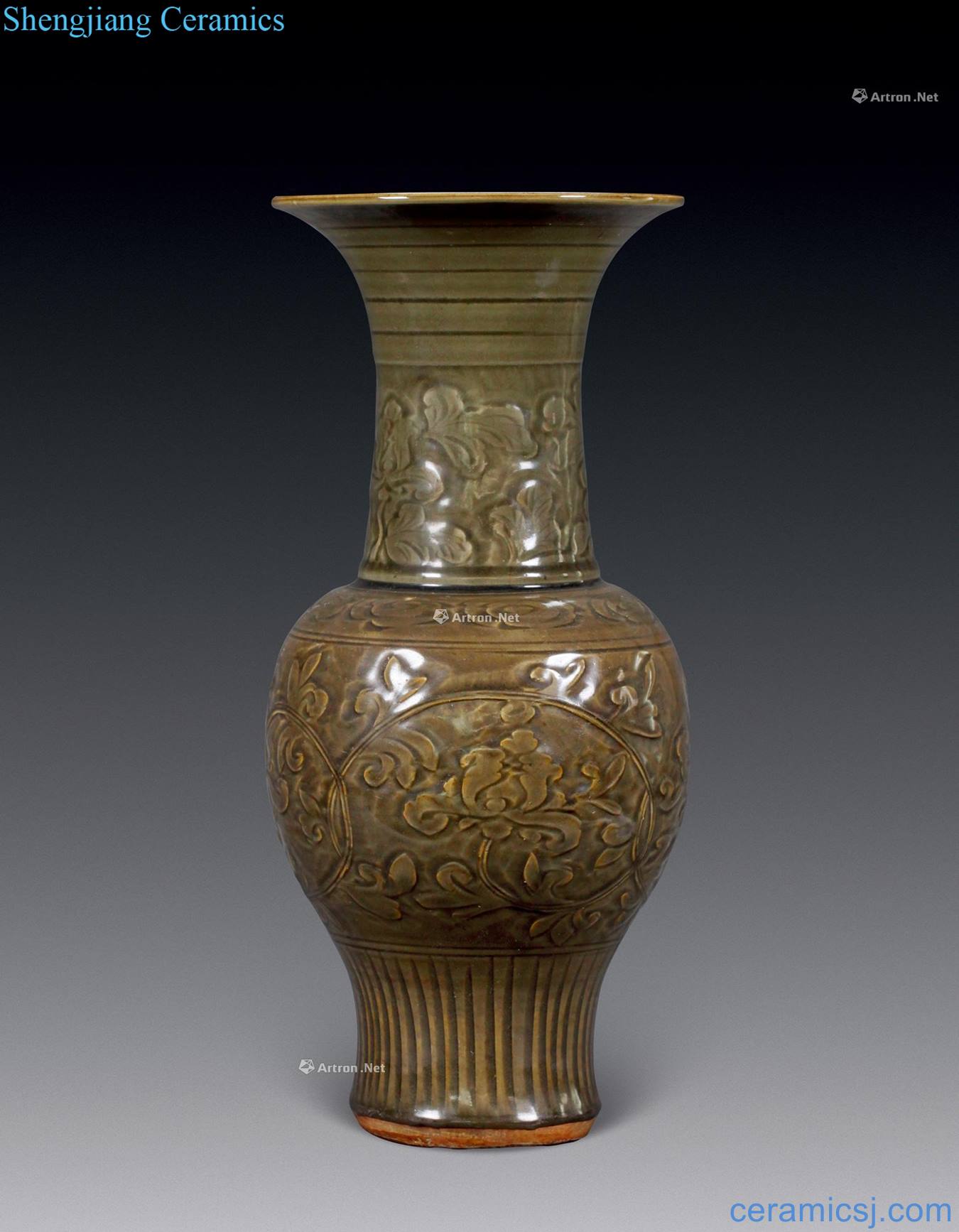 yuan Green glaze cut flower vase with