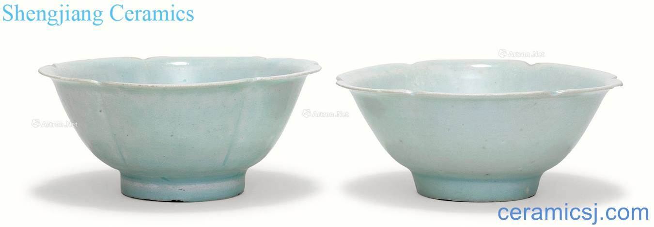 The song dynasty Shadow blue six petals left kiln mouth bowl (a)