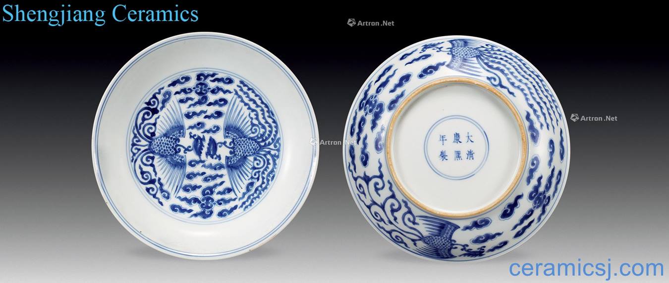 The qing emperor kangxi Blue and white YunFeng tray