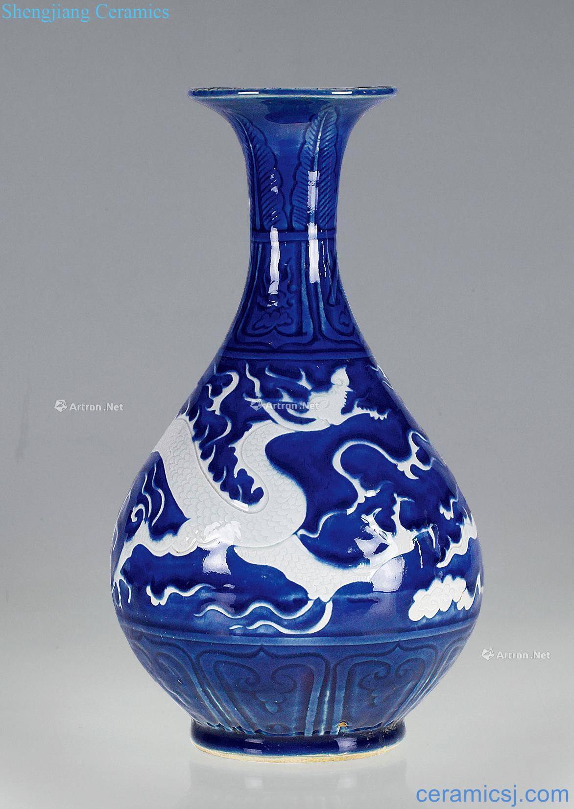 yuan The blue glaze white dragon okho spring bottle