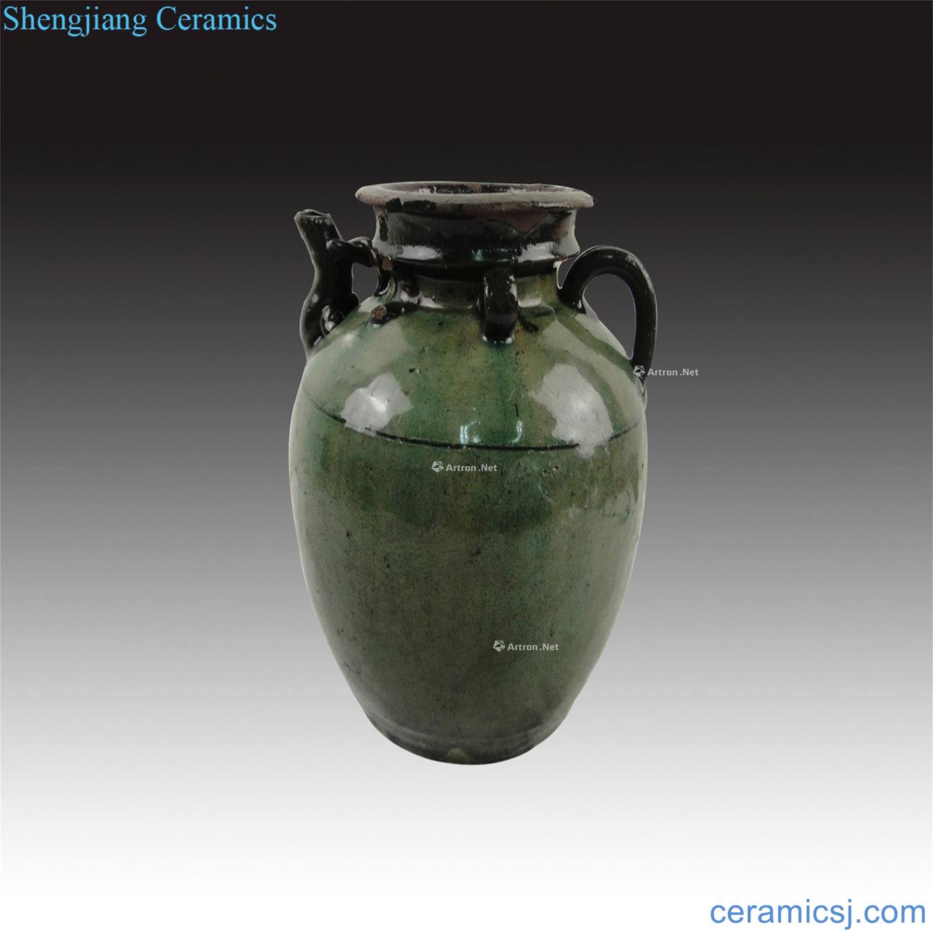 The yuan dynasty green glaze of quaternary cans