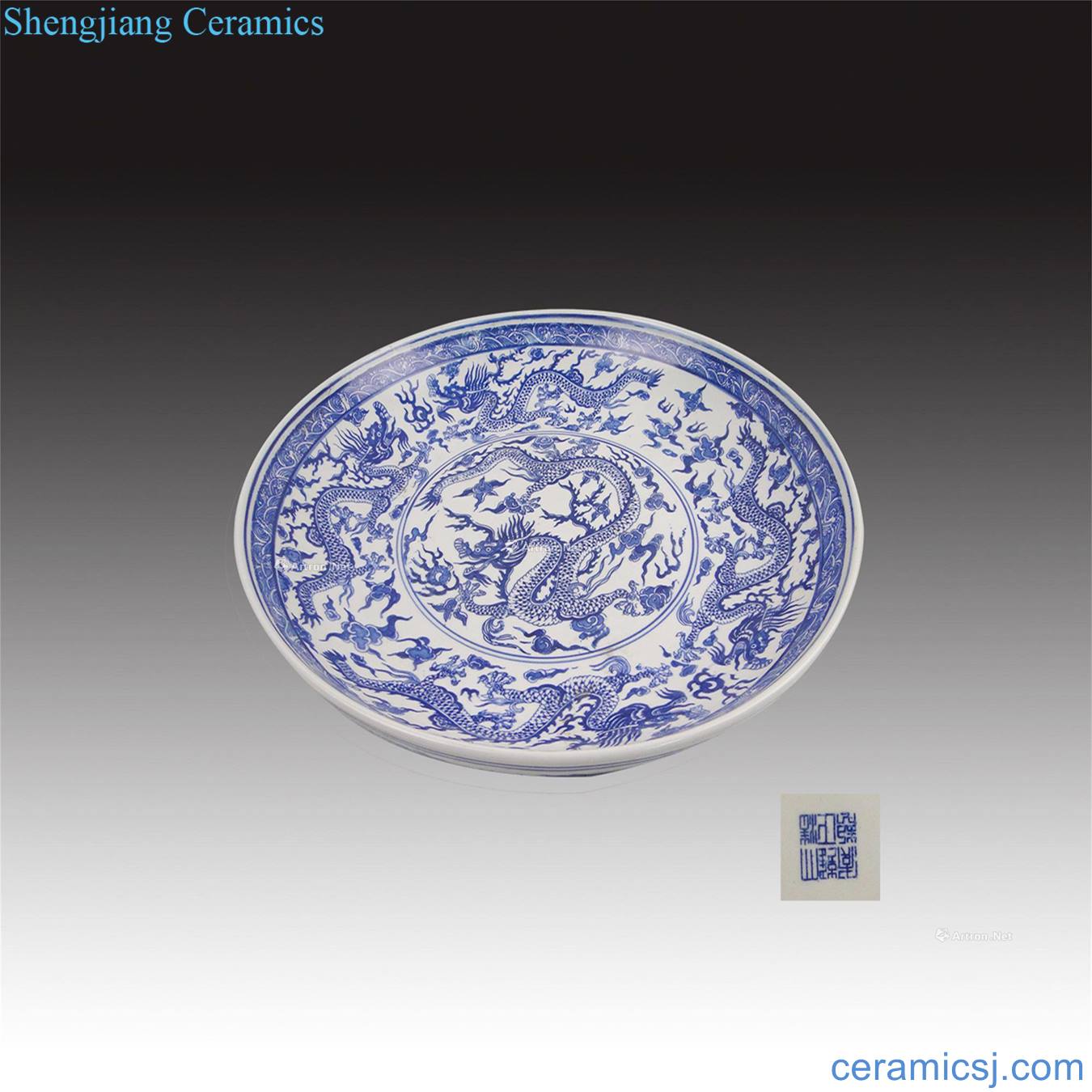 In the qing dynasty Blue and white plate, Kowloon