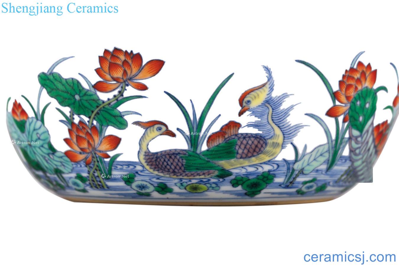 Qing daoguang bucket yuanyang lines lie the foot bowl lotus pond