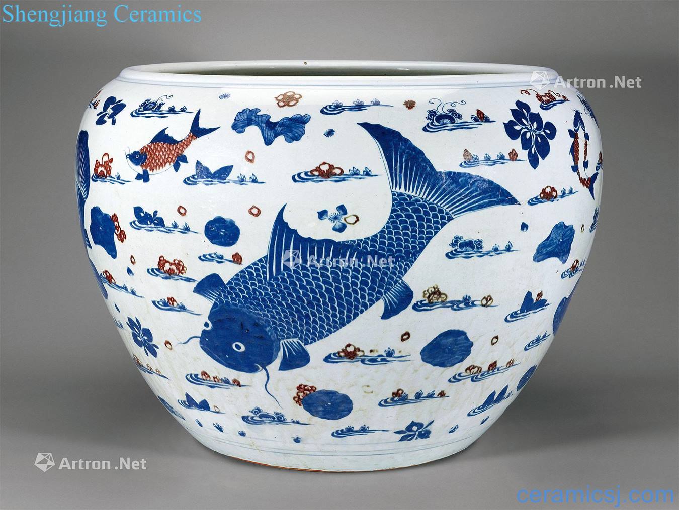 The qing emperor kangxi Blue and white youligong red fish grain big crock