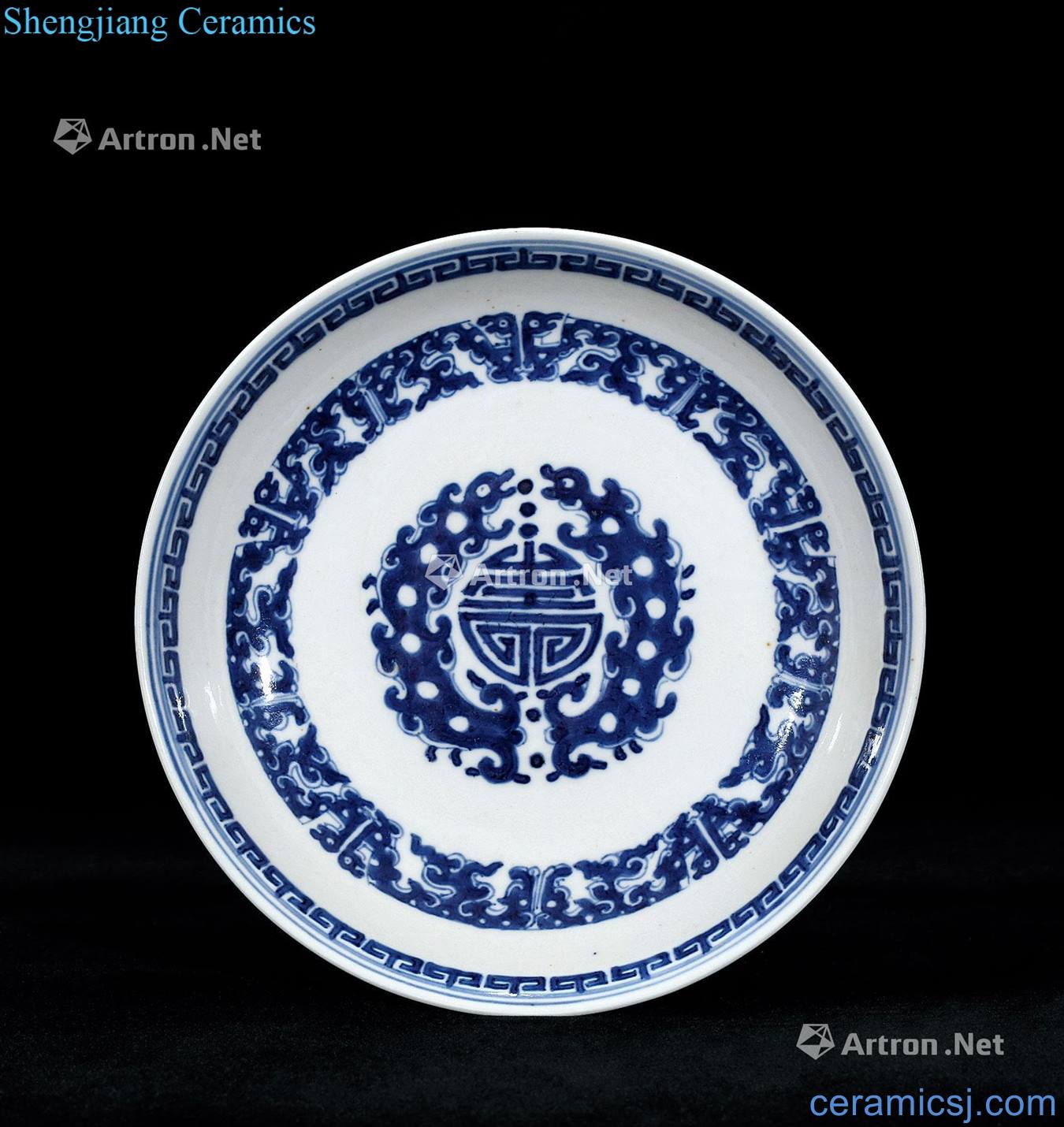 Qing dynasty blue and white dragon grain