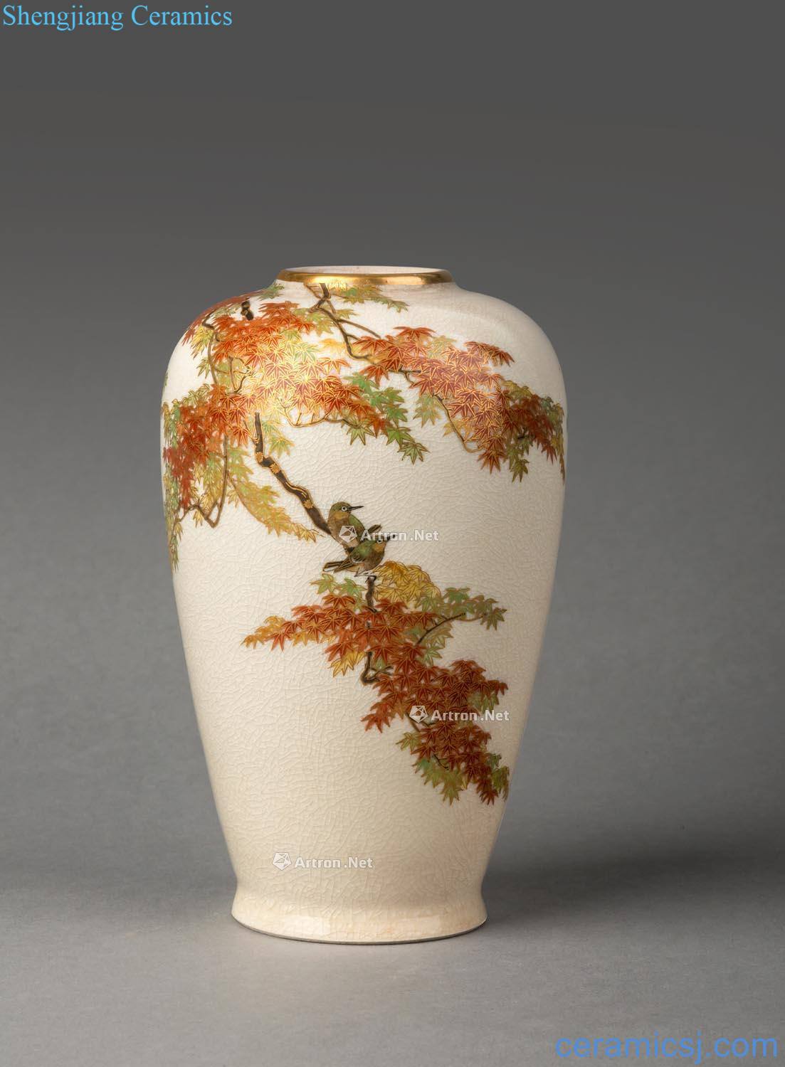 The late Meiji, about 1900 Japanese samoyed burn vase