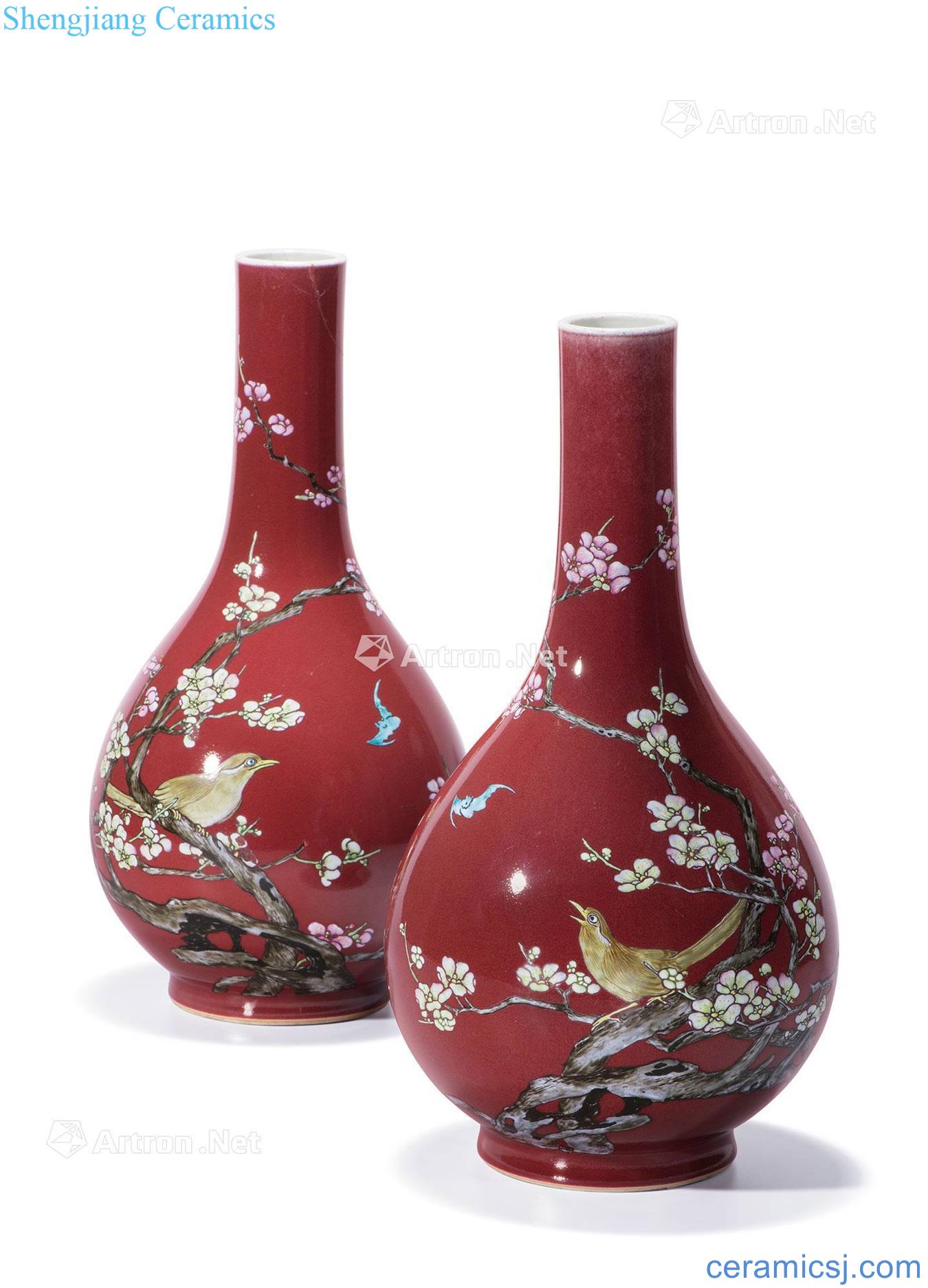 Qing qianlong ji red glaze enamel magpie on MeiWen gall bladder (a)