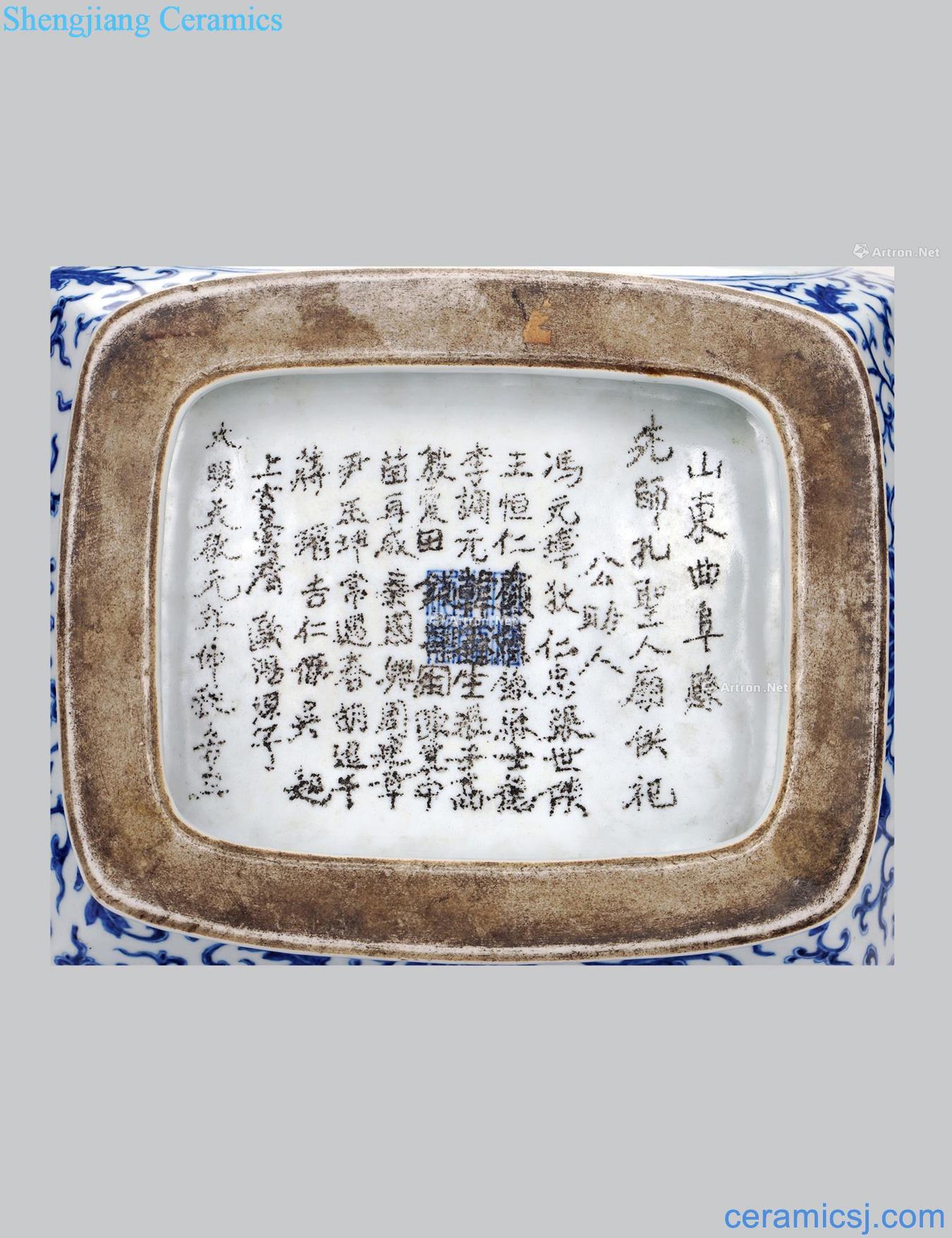 Qing qianlong blue-and-white medallion live lines through the ear and easy bottles