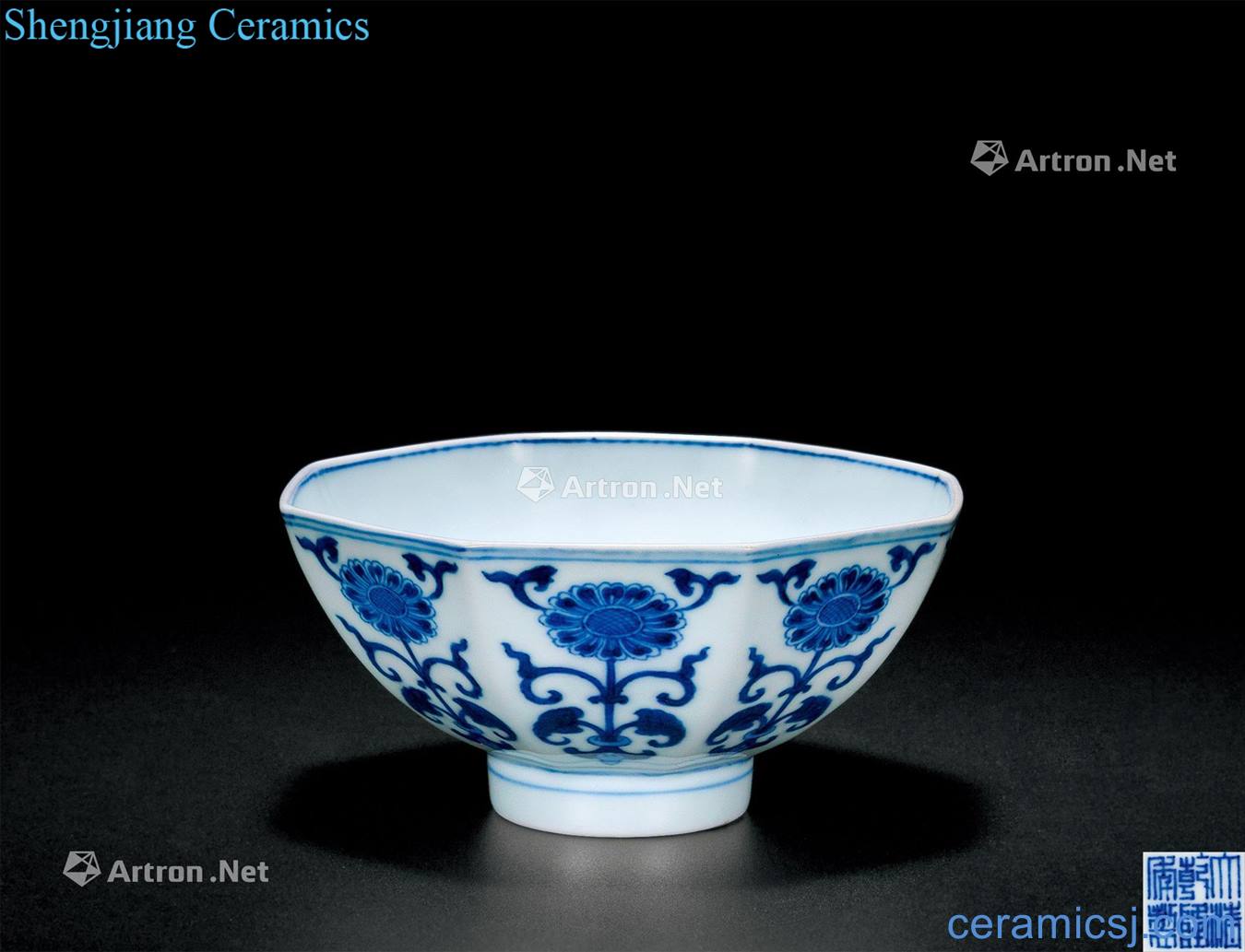 Qing qianlong Blue and white eight party branch flowers green-splashed bowls