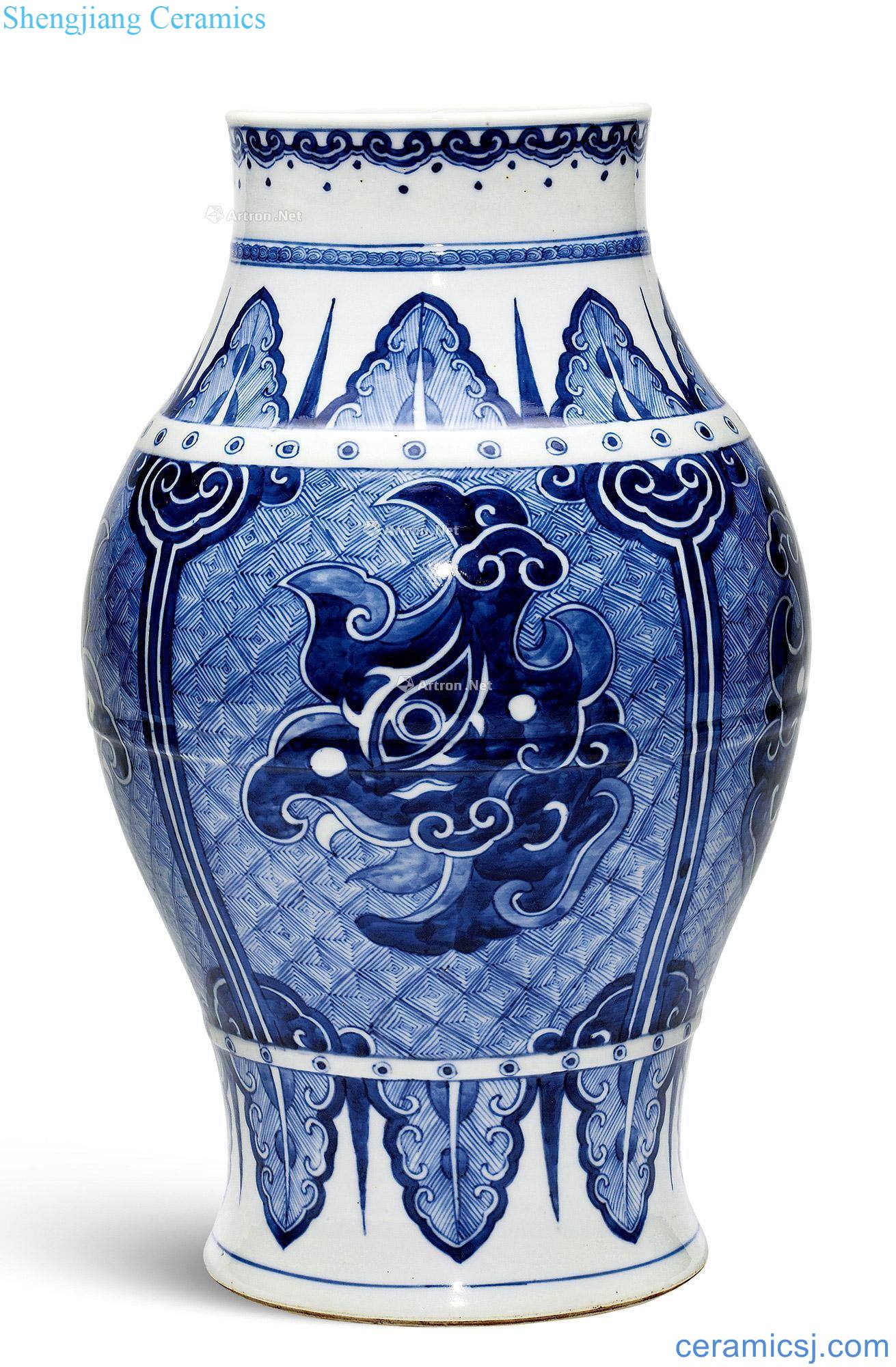 The qing emperor kangxi porcelain gluttonous grain olive bottle