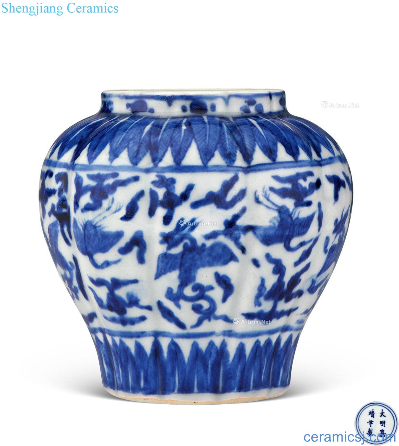 Ming jiajing Blue and white YunHeFeng grain eight arrises canister